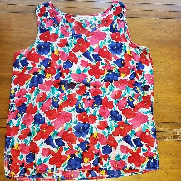 Express Tops - 100% Silk Express Size Large Floral Crew Tank Top